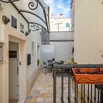 3 - Beautiful Modern In The Heart Of Apartamento *