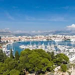 Apartamento 3 - Beautiful Modern In The Heart Of *