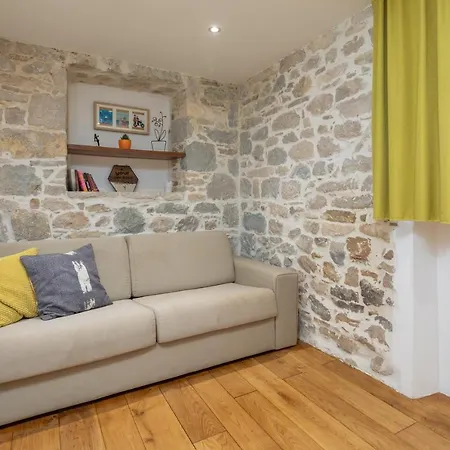 3 - Beautiful Modern In The Heart Of Lägenhet Split