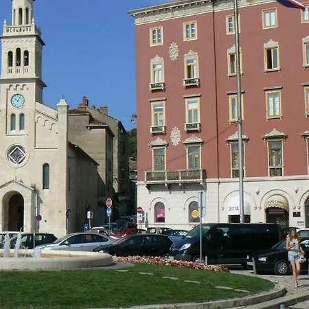 Lägenhet 3 - Beautiful Modern In The Heart Of