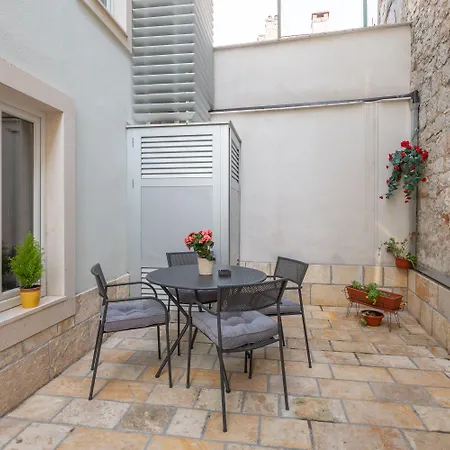 Lägenhet 3 - Beautiful Modern In The Heart Of Split