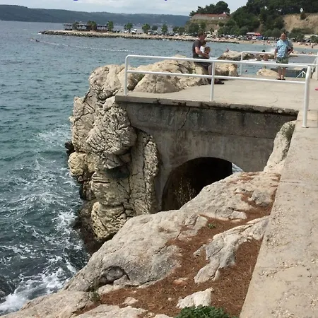 3 - Beautiful Modern In The Heart Of Апартаменты